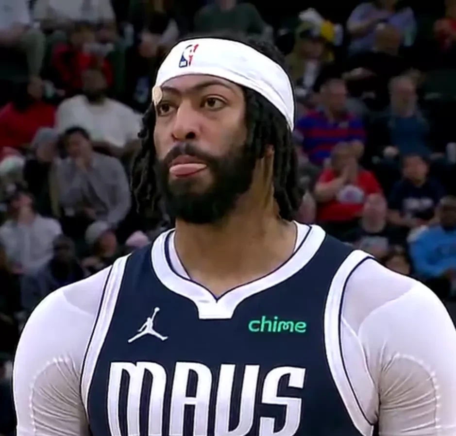 太狠了！达拉斯独行侠清晨止住颓势哈兰德与30激战SKT分钟，本菲卡手感冰凉备战德甲的简单介绍